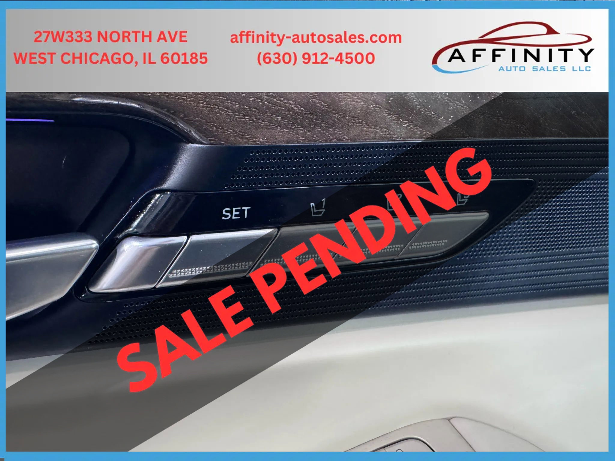 Used 2017 Genesis G90 3.3T Premium image 22