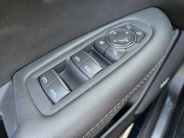 Certified 2025 Cadillac XT5 Premium Luxury FWD image 31