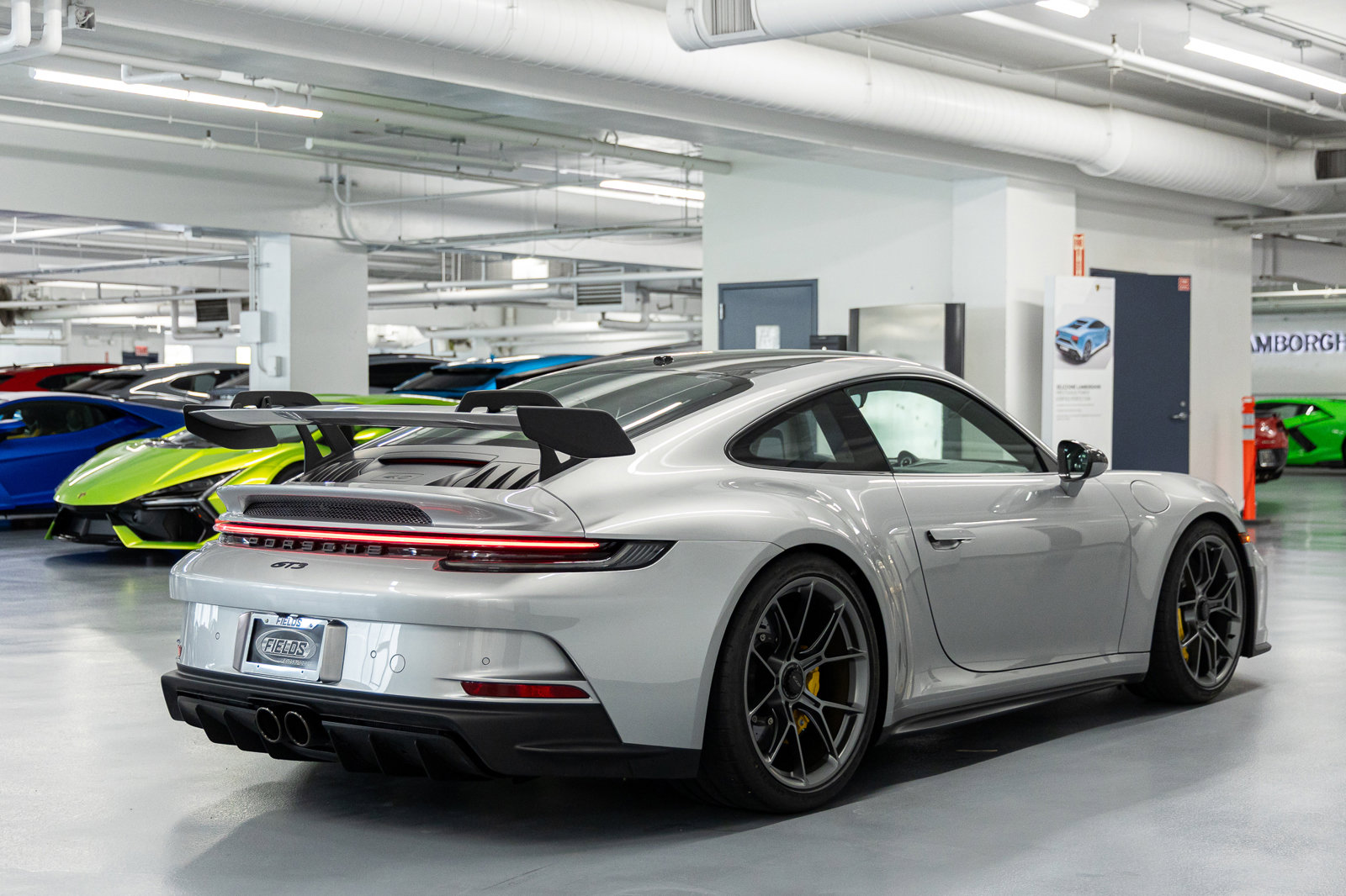 Used 2022 Porsche 911 GT3 RWD image 7