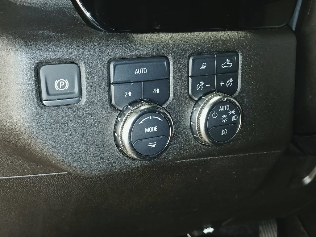 Used 2024 GMC Sierra 1500 Elevation w/ Elevation Premium Package AWD/4WD image 16