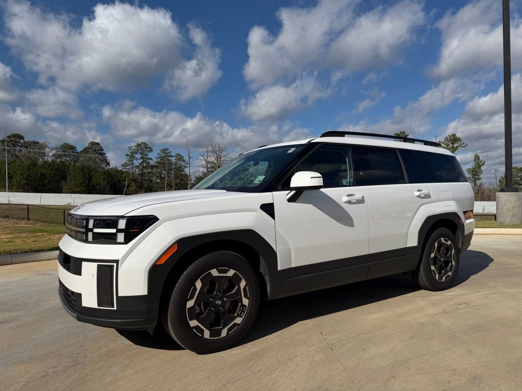 Used 2025 Hyundai Santa Fe SEL image 1