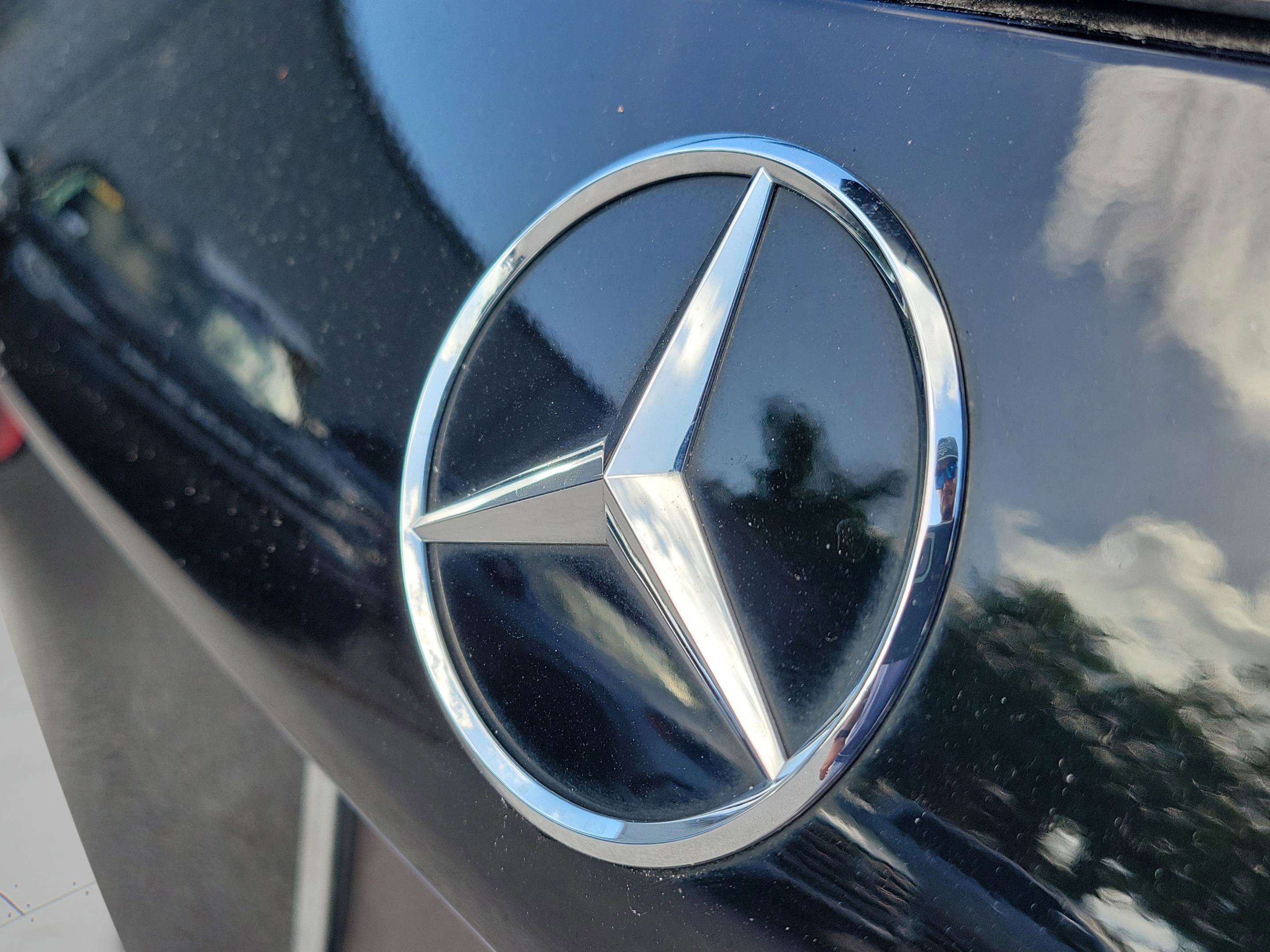 Certified 2024 Mercedes-Benz GLB 250 image 7