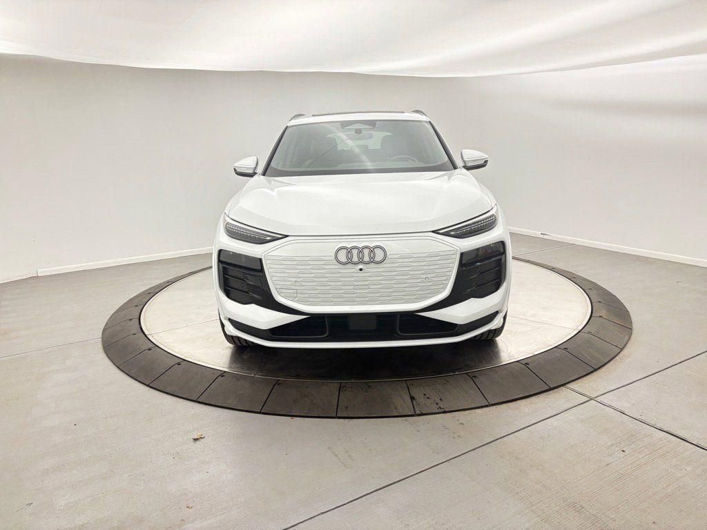 New 2025 Audi Q6 e-tron Premium Plus image 6