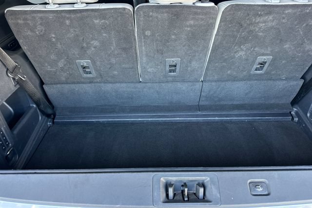 Used 2025 Ford Expedition Active AWD/4WD image 16