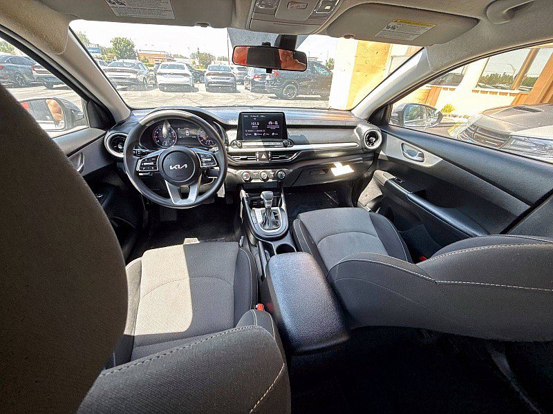 Used 2024 Kia Forte LXS FWD image 10