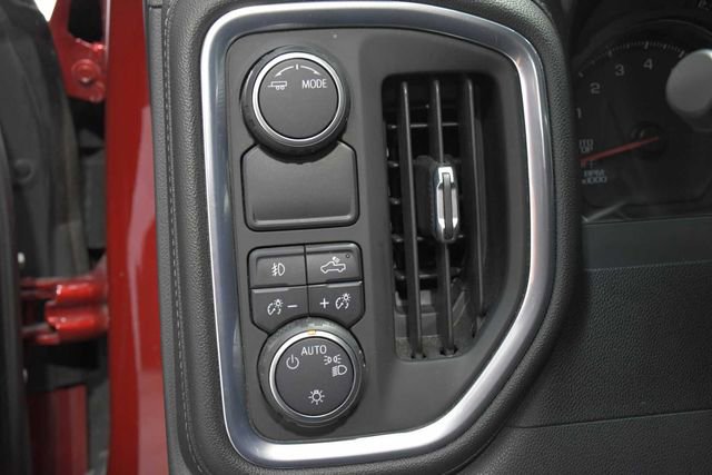 Used 2021 Chevrolet Silverado 1500 RST image 20