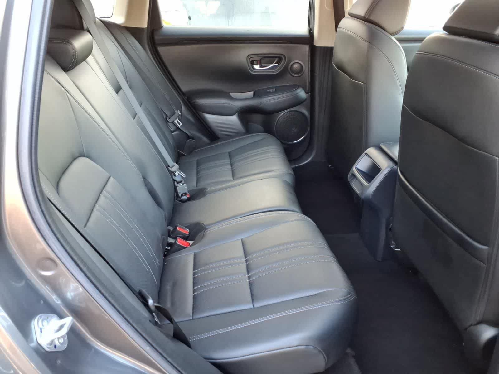Used 2023 Honda HR-V EX-L image 11