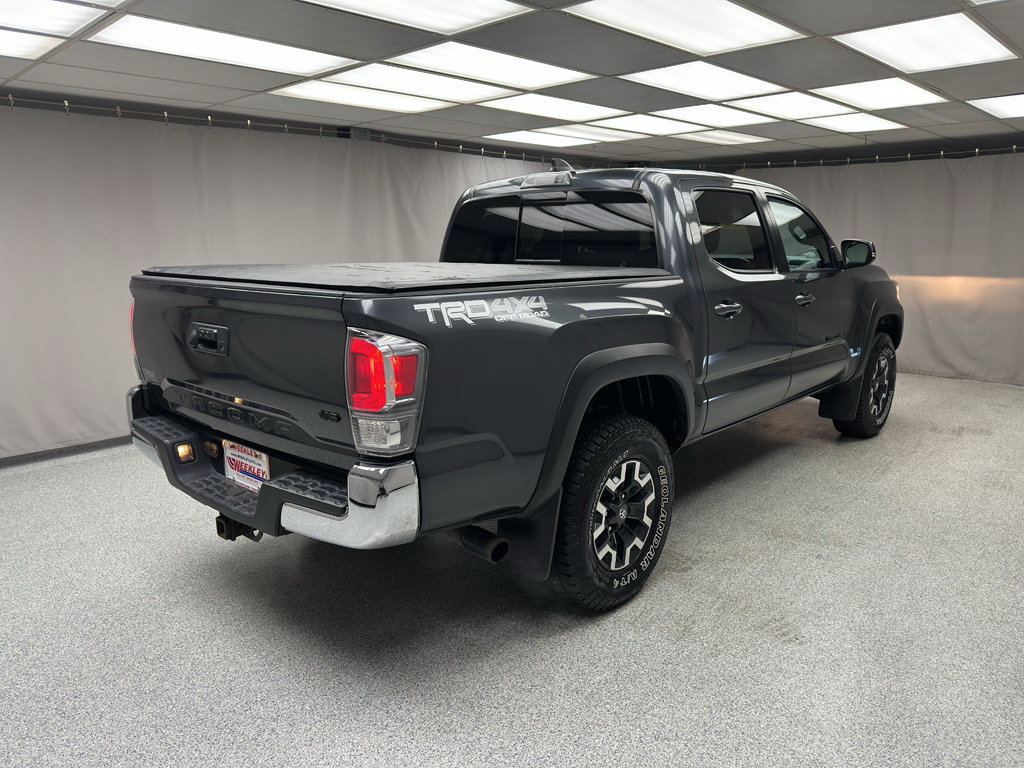 Used 2022 Toyota Tacoma TRD Off-Road AWD/4WD image 4