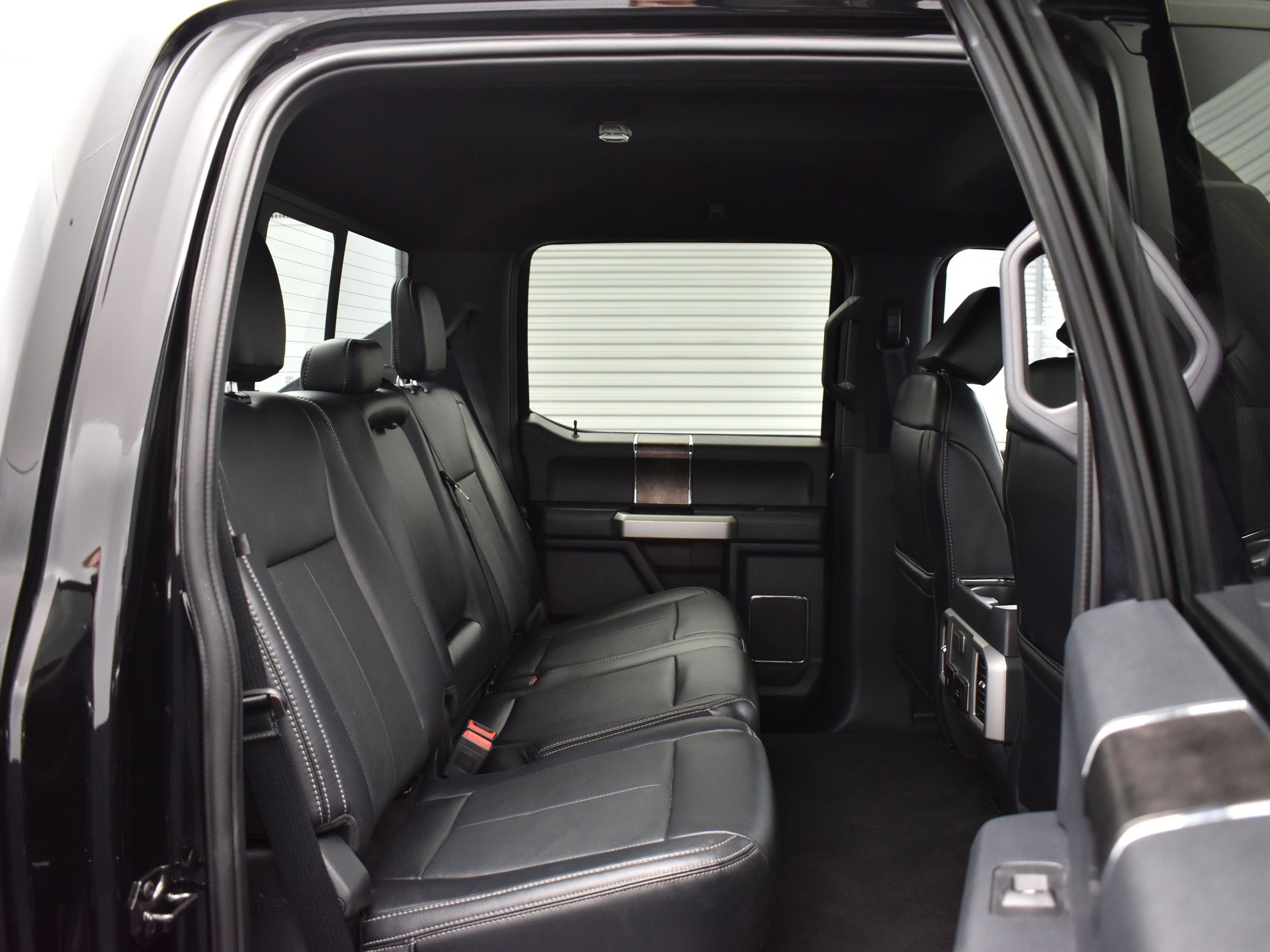 Used 2022 Ford F250 Lariat w/ Lariat Ultimate Package image 11