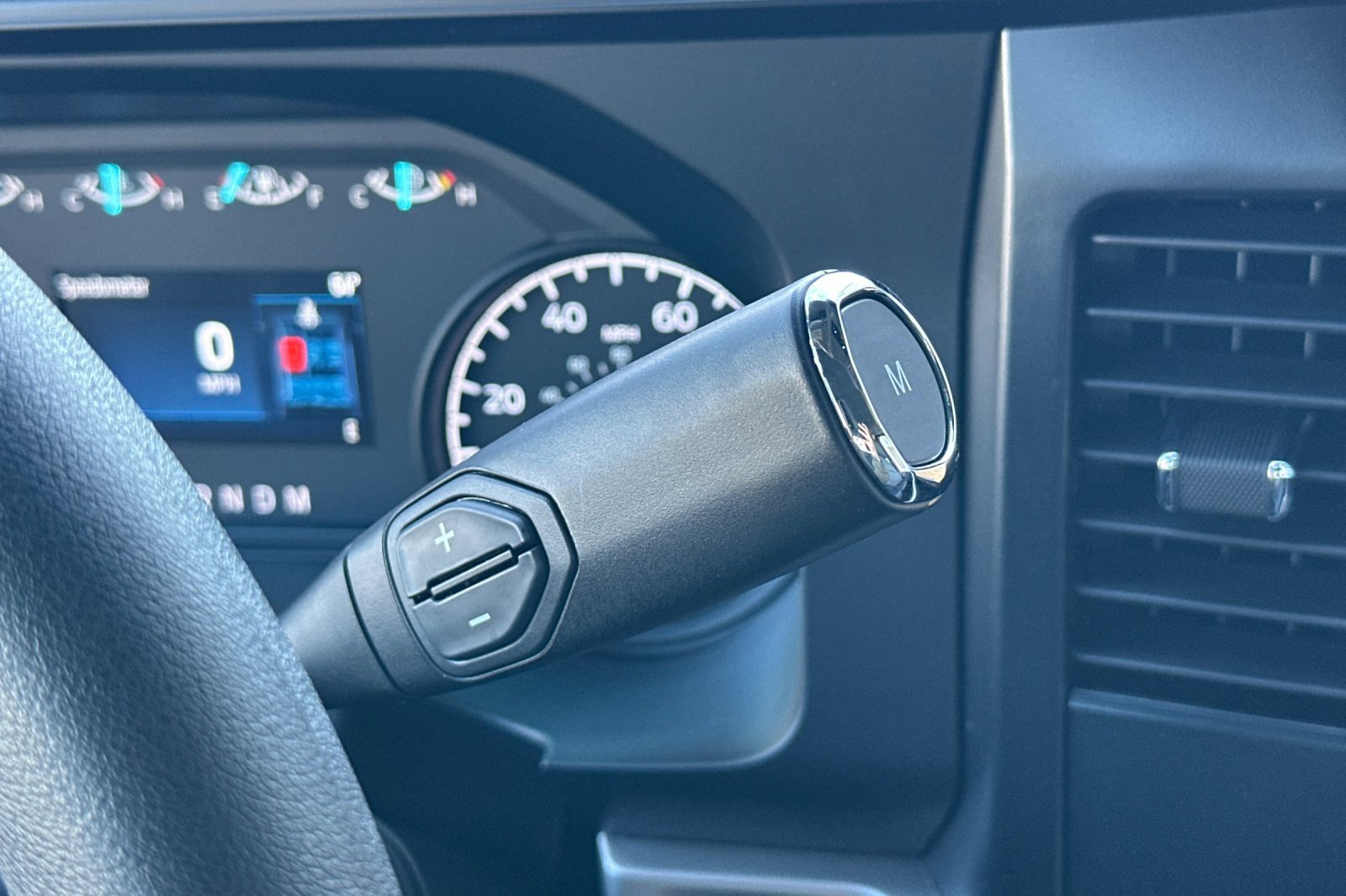 New 2026 Ford F250 XL w/ XL Chrome Package image 20