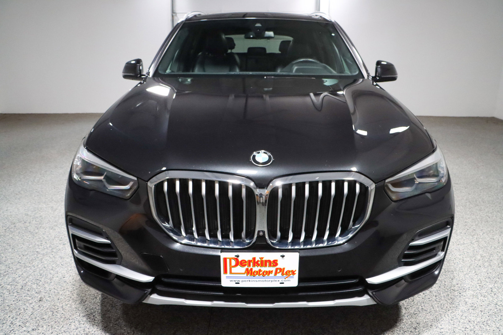 Used 2022 BMW X5 sDrive40i w/ Parking Assistance Package RWD image 4