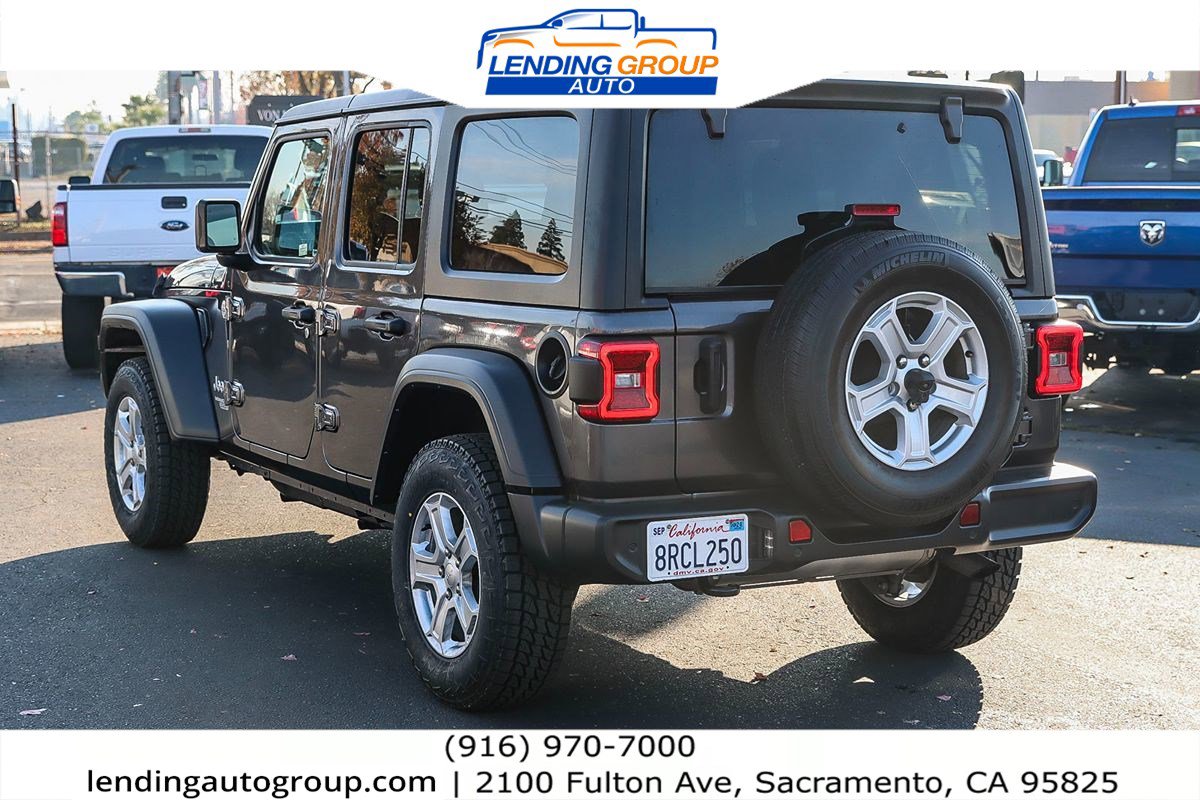 Used 2020 Jeep Wrangler Unlimited Sport S image 2