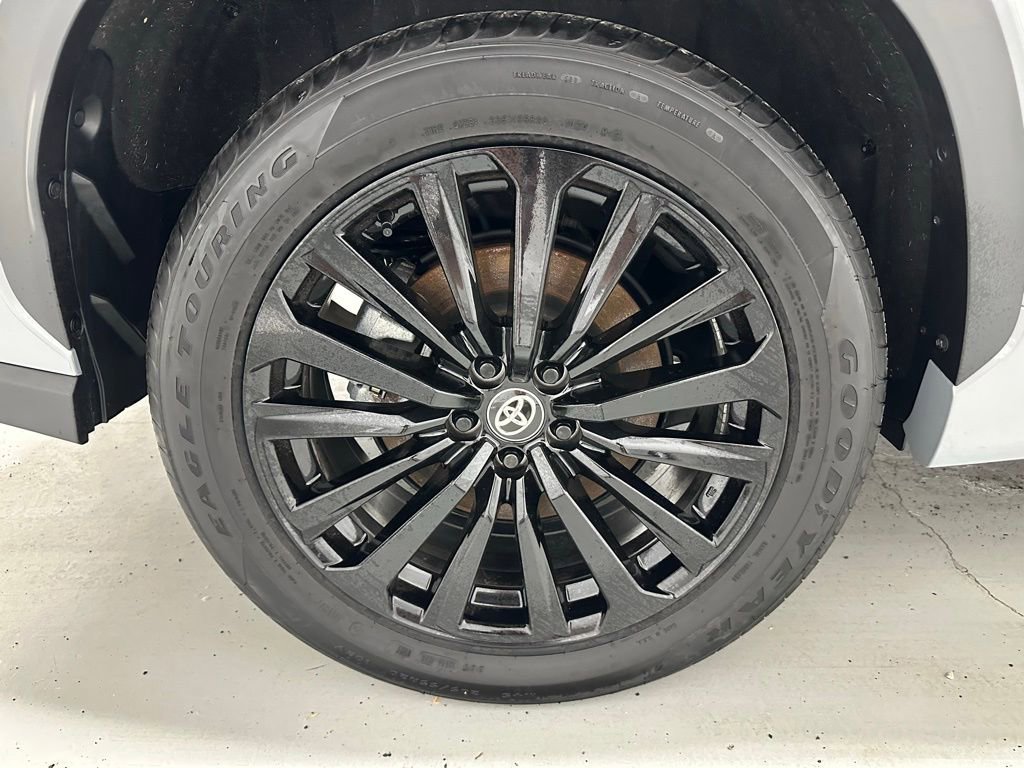 Used 2025 Toyota Highlander XSE image 72