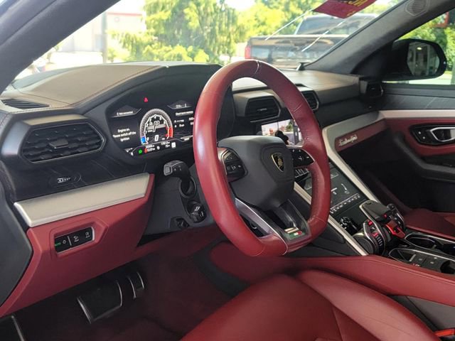 Used 2020 Lamborghini Urus AWD/4WD image 8