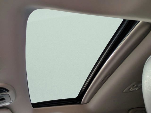 Used 2023 Subaru Outback Limited image 25