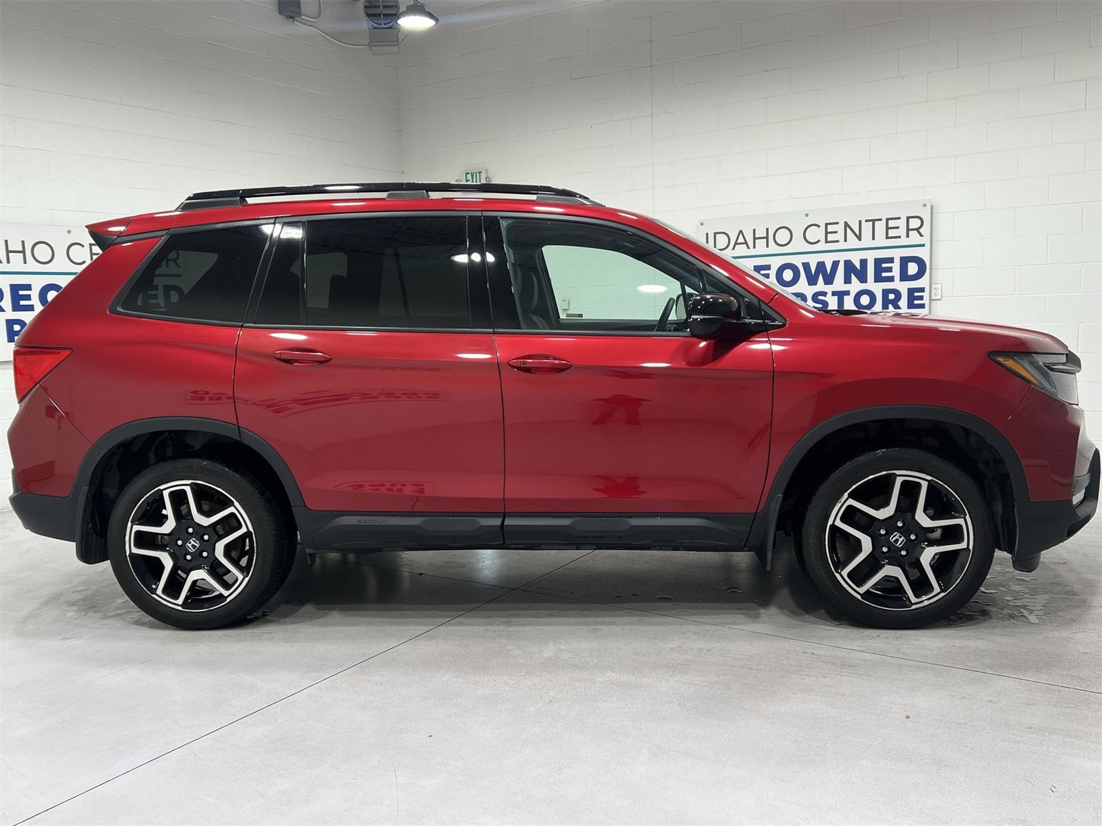 Used 2022 Honda Passport Elite image 9