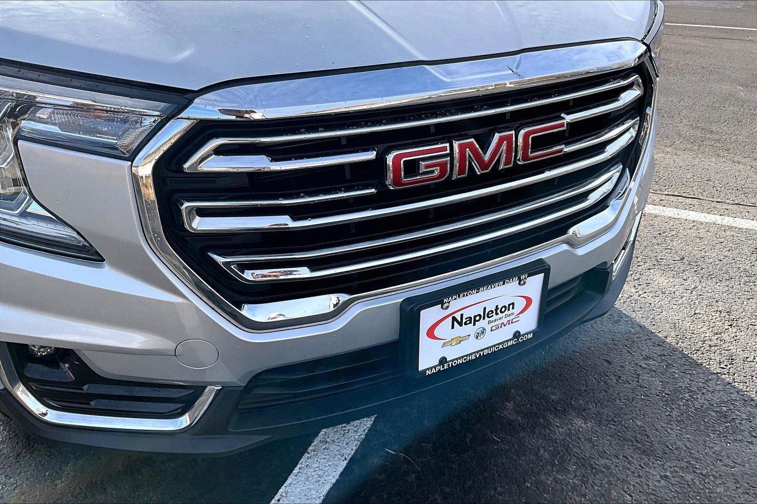 Used 2022 GMC Terrain SLT w/ Infotainment Package II image 29