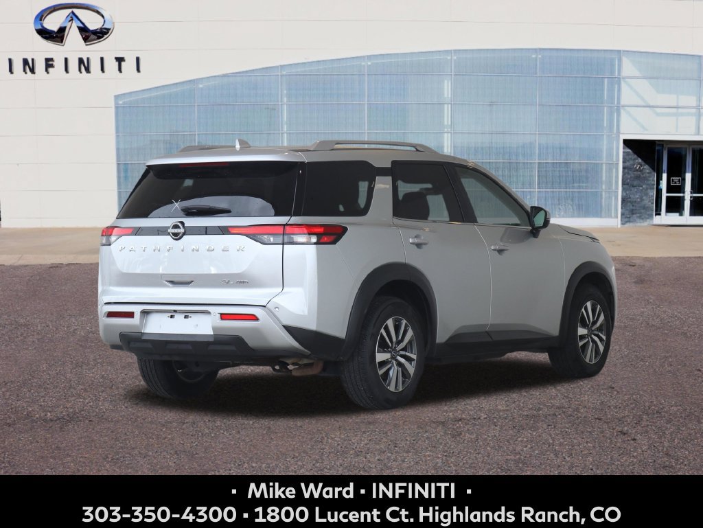Used 2025 Nissan Pathfinder SL AWD/4WD image 7