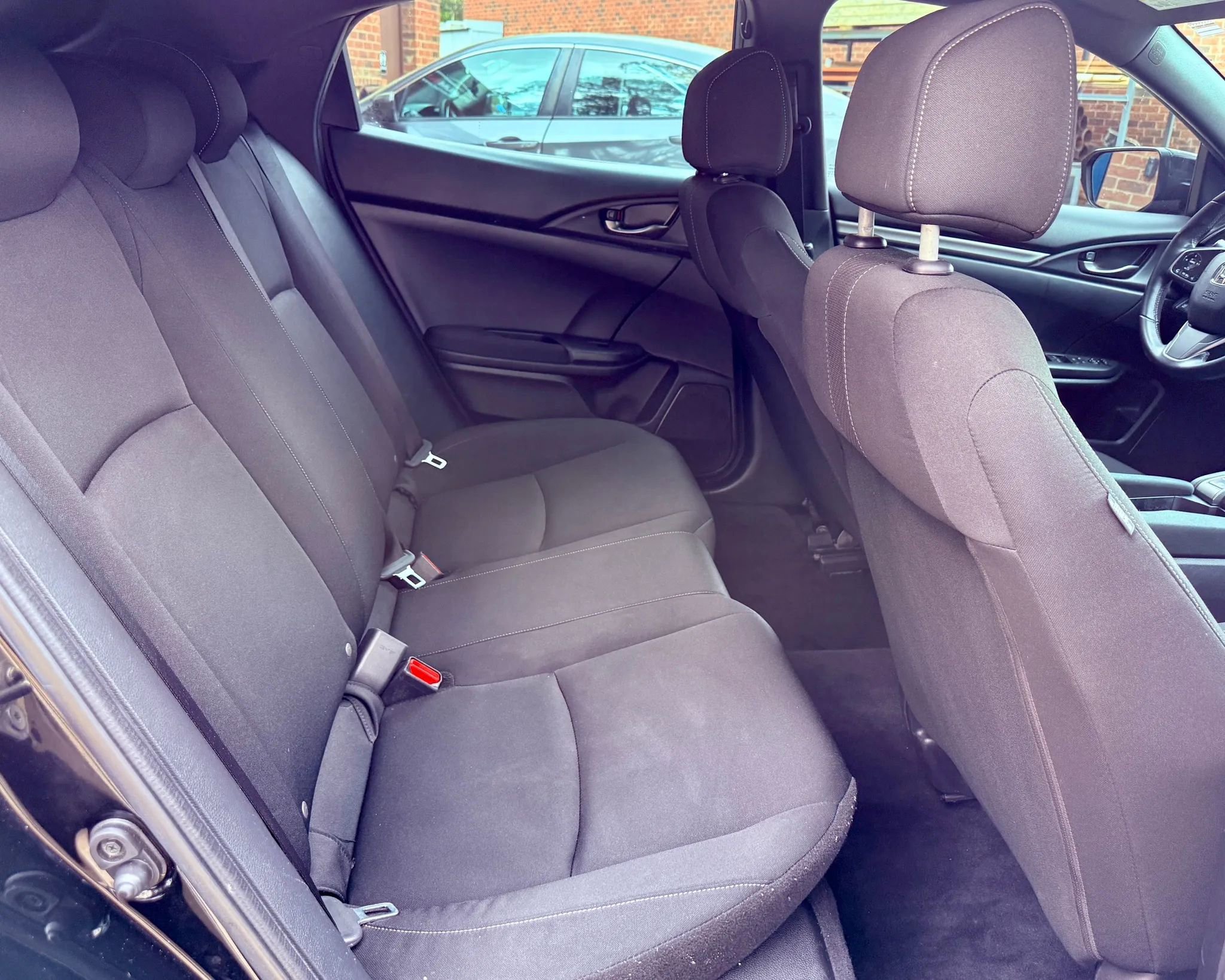 Used 2018 Honda Civic Sport image 19