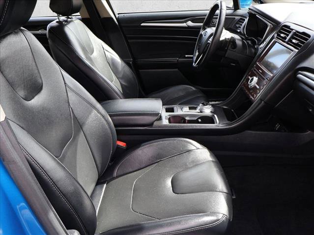 Used 2020 Ford Fusion Titanium AWD/4WD image 27