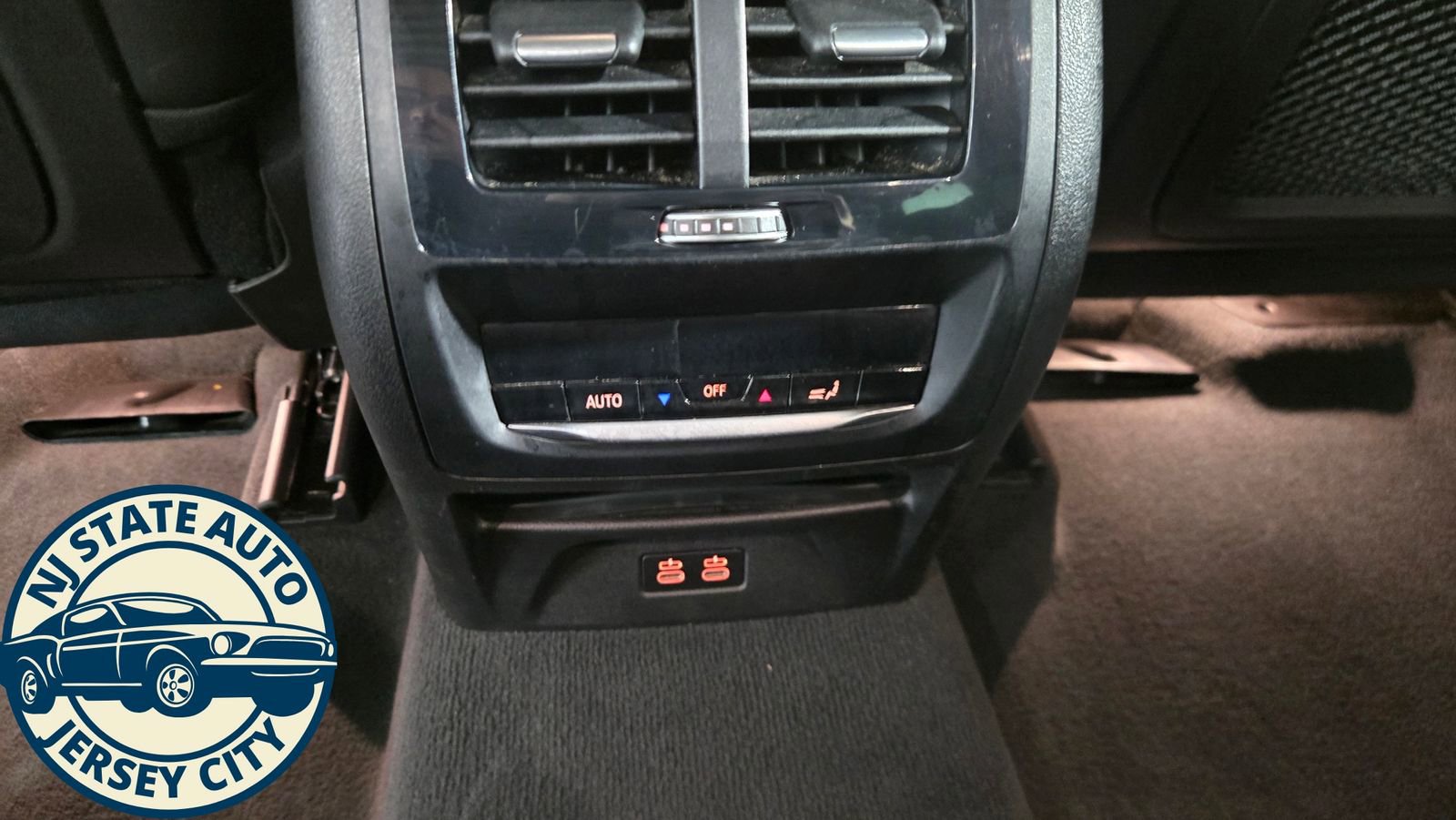 Used 2021 BMW X3 xDrive30i w/ M Sport Package image 32