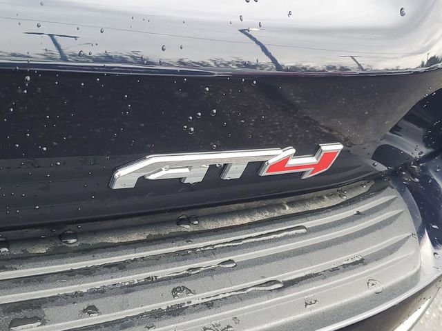 Used 2023 GMC Yukon XL AT4 w/ Technology Package image 29