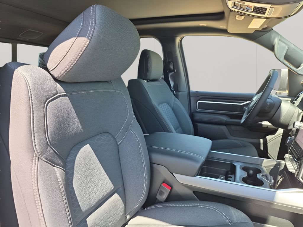 New 2026 RAM 1500 Lone Star AWD/4WD image 15