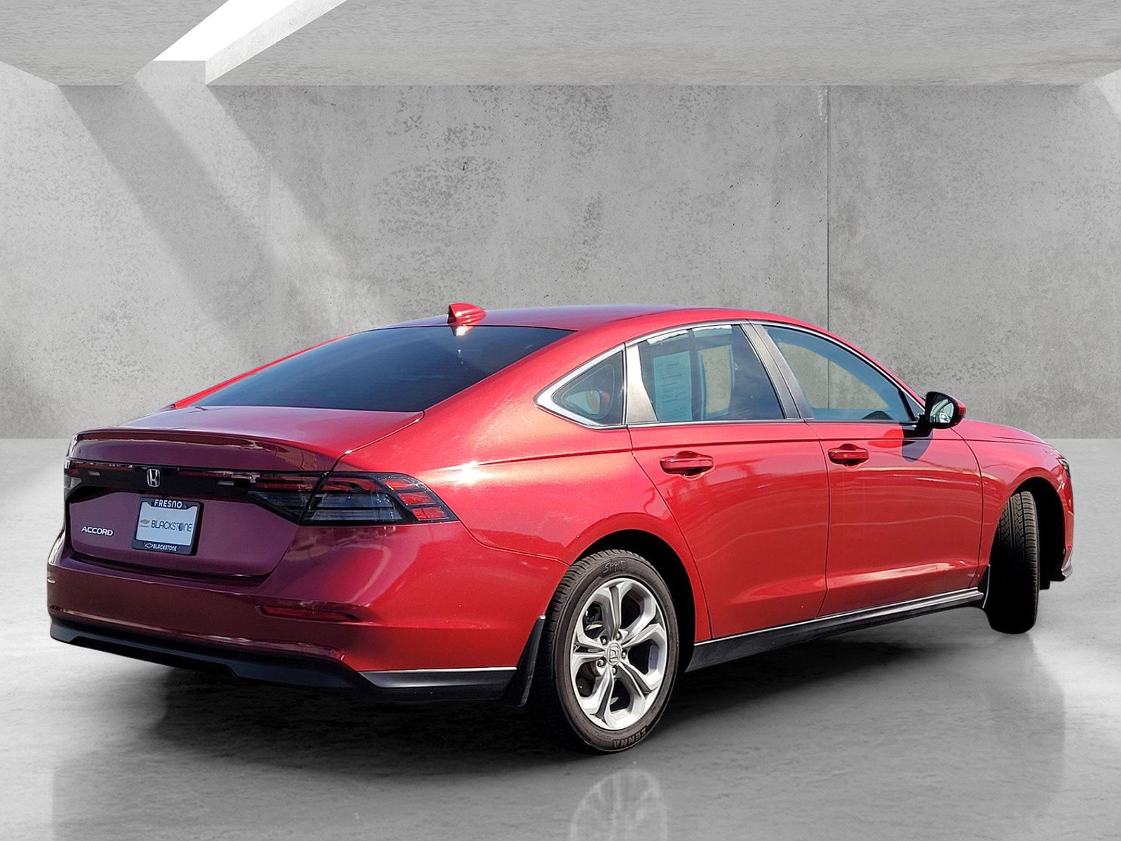 Used 2023 Honda Accord LX image 4