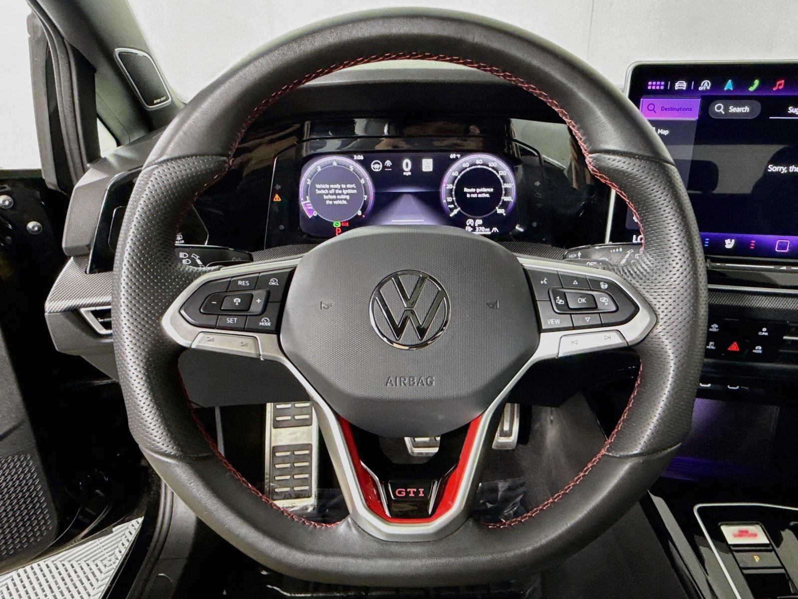 Certified 2025 Volkswagen GTI Autobahn FWD image 14