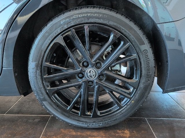 Used 2025 Toyota Camry SE image 10