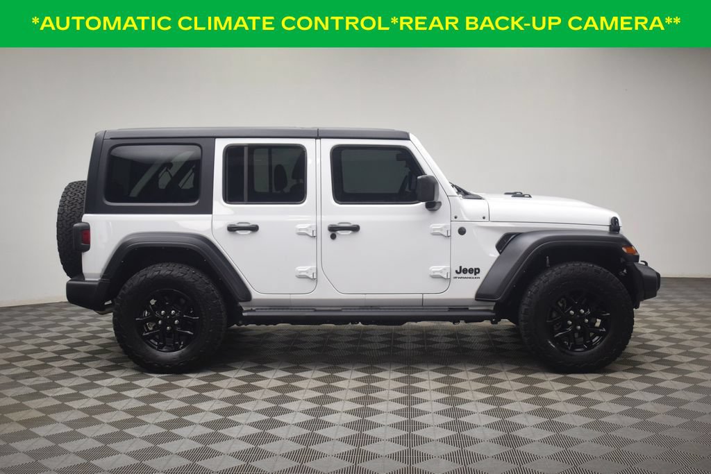 Used 2024 Jeep Wrangler Unlimited Sport AWD/4WD image 13