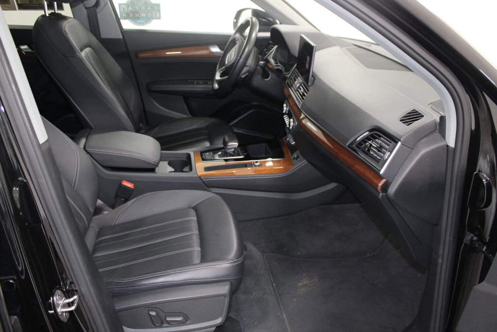Used 2023 Audi Q5 2.0T Premium Plus image 28