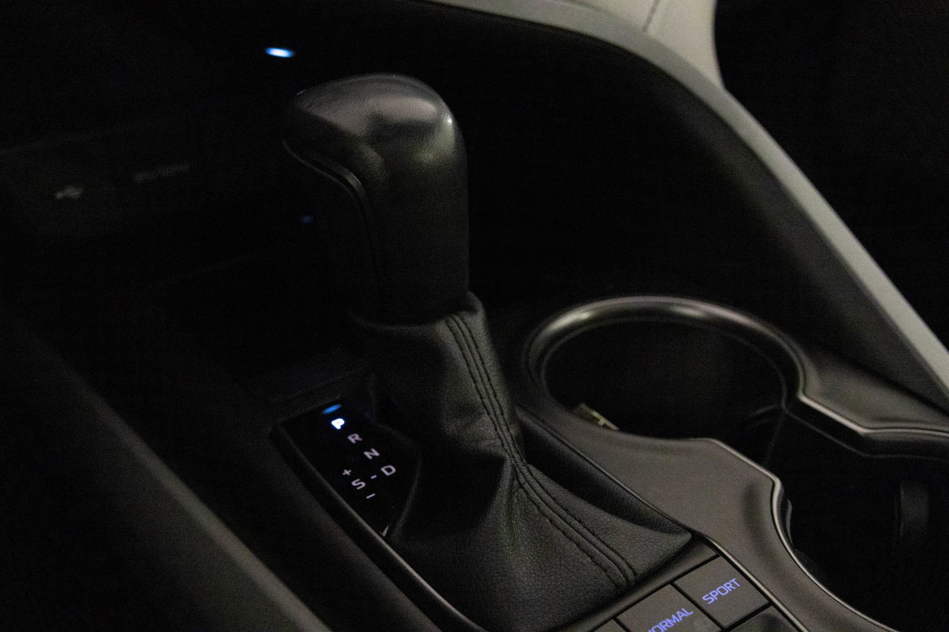 Used 2022 Toyota Camry XSE image 26
