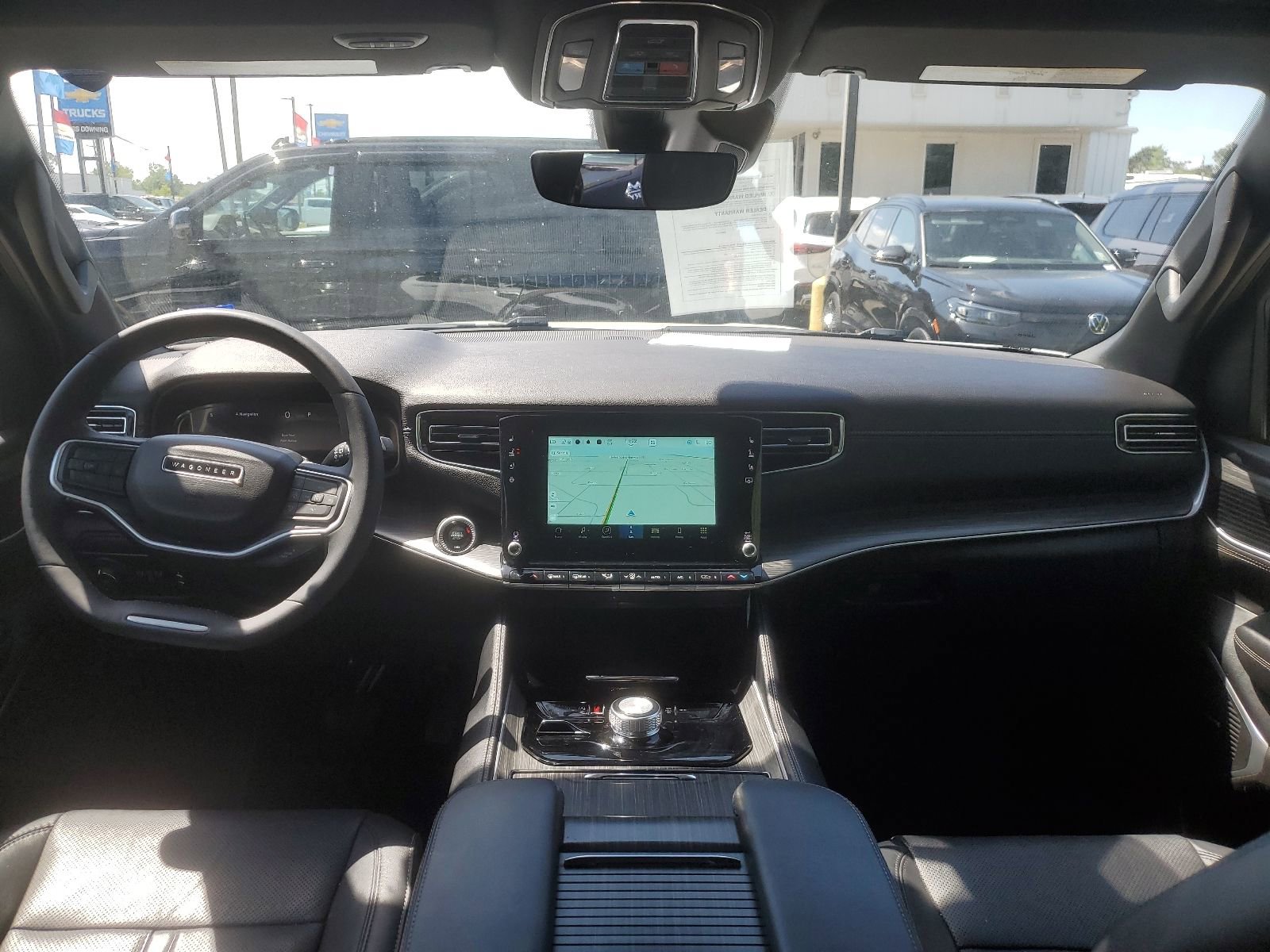 Used 2023 Jeep Wagoneer L Series II image 9