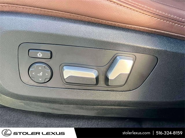 Used 2021 BMW X5 xDrive40i w/ M Sport Package image 23