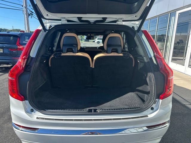 Certified 2023 Volvo XC90 B6 Ultimate w/ Protection Package Premier AWD/4WD image 10