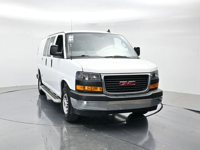 Used 2023 GMC Savana 2500 w/ Driver Convenience Package image 4