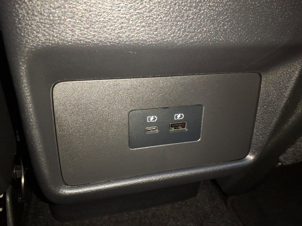 Certified 2023 Nissan Rogue SV w/ SV Premium Package image 10