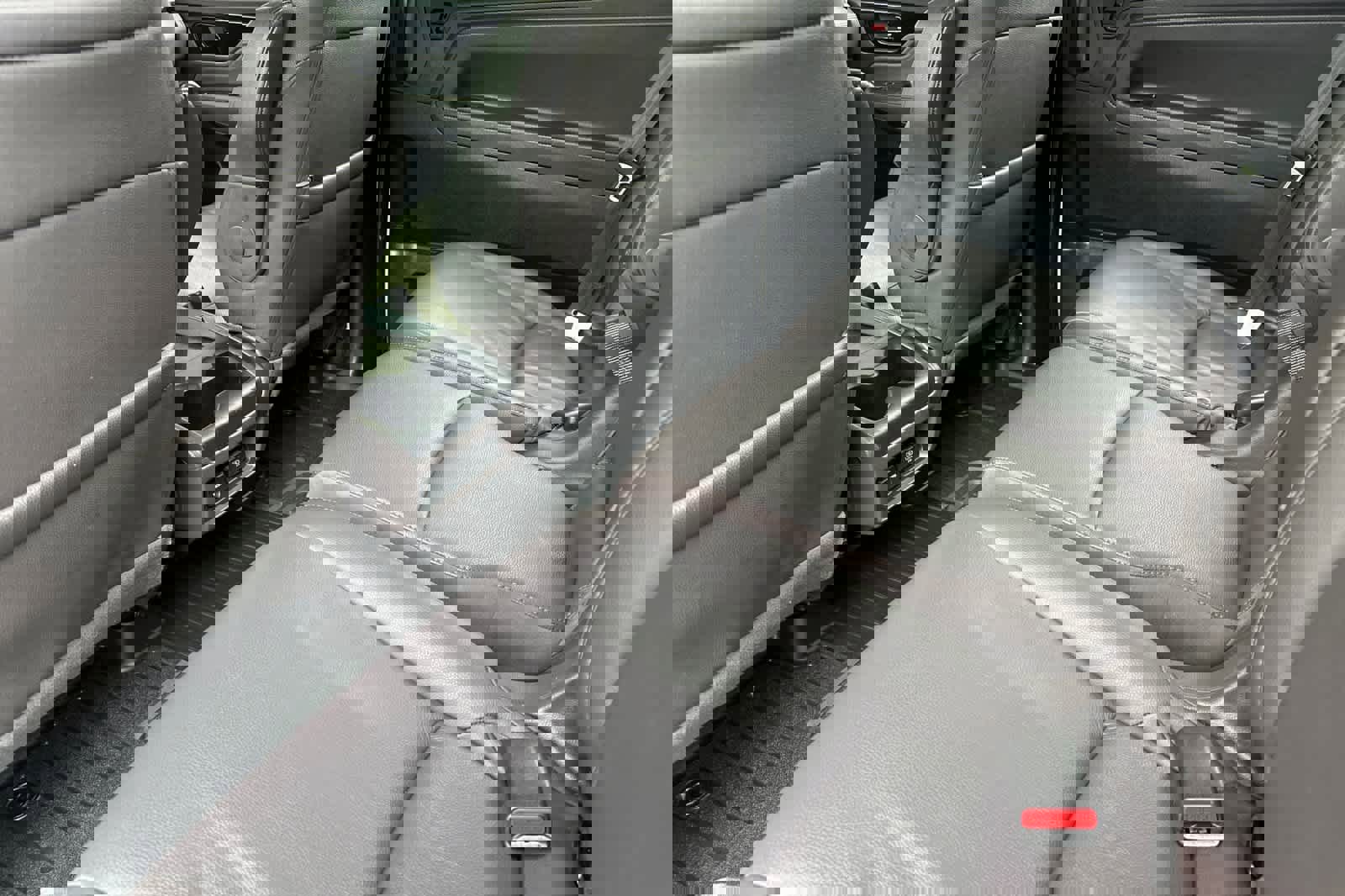 Used 2018 Honda Odyssey Elite image 4