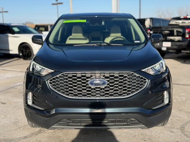 Used 2023 Ford Edge SEL w/ Convenience Package AWD/4WD image 2