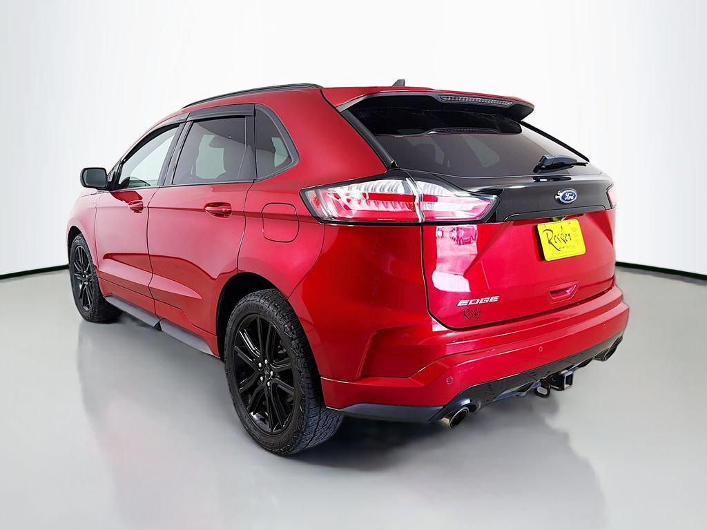 Used 2020 Ford Edge ST-Line w/ Cold Weather Package AWD/4WD image 8