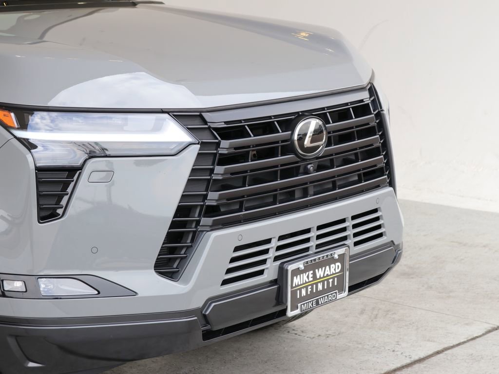 Used 2024 Lexus GX 550 w/ Accessory Package (Z1) image 12