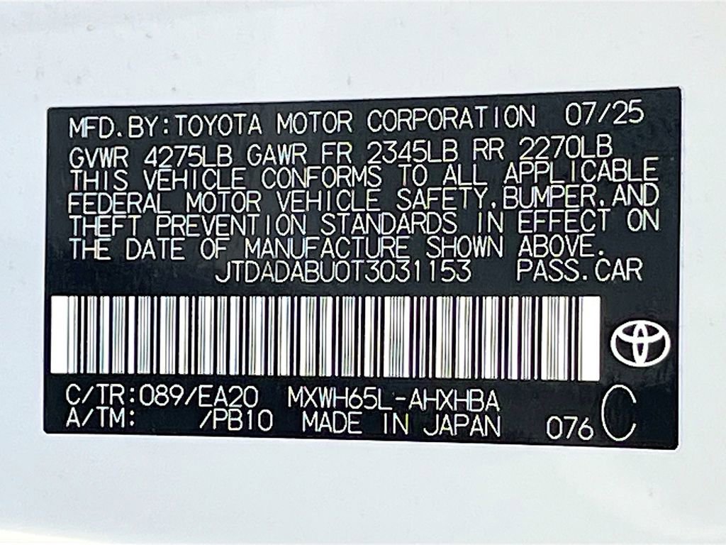 Used 2026 Toyota Prius Limited image 30