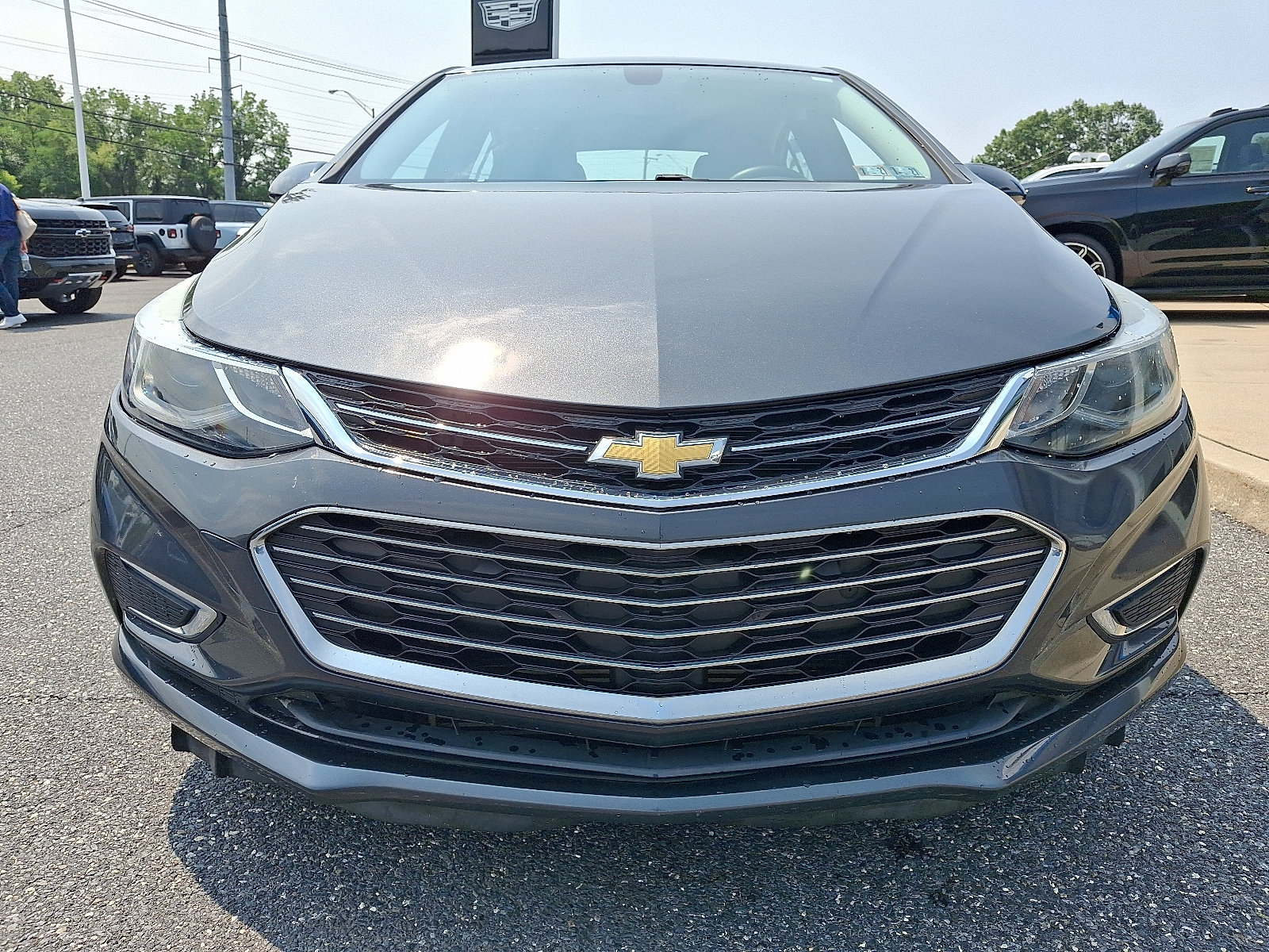Certified 2017 Chevrolet Cruze Premier FWD image 2
