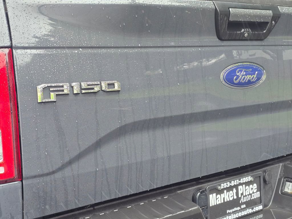 Used 2016 Ford F150 XLT w/ Equipment Group 302A Luxury image 15