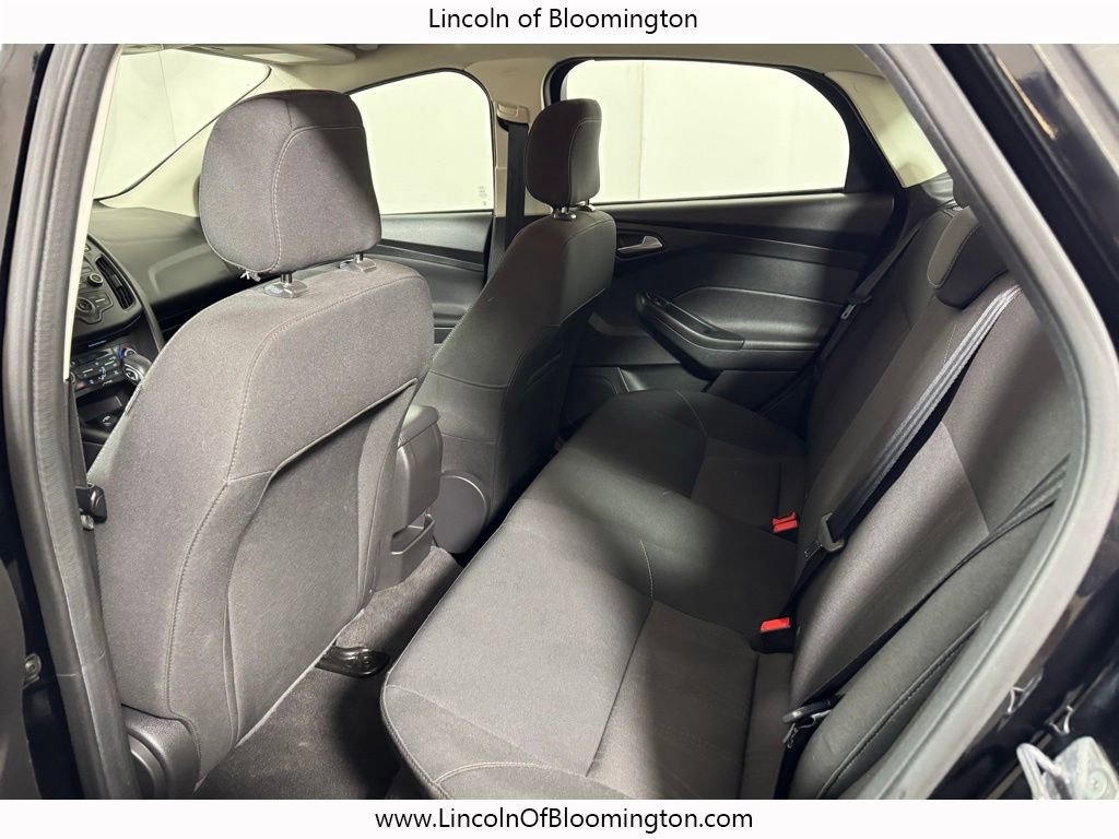 Used 2018 Ford Focus SE w/ Cold Weather Package image 44