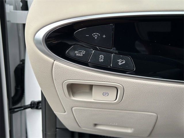 Used 2026 Genesis GV70 2.5T Advanced image 27