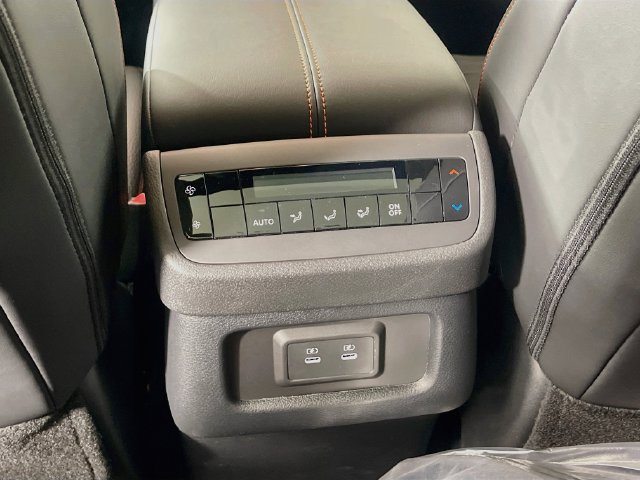 New 2026 Nissan Pathfinder Rock Creek w/ Rock Creek Premium Package AWD/4WD image 15