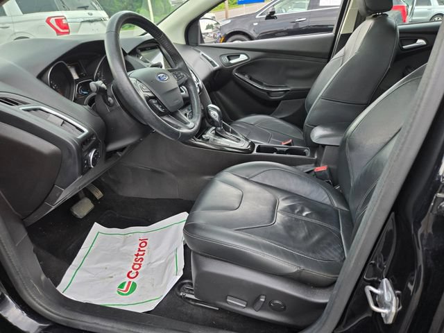 Used 2017 Ford Focus Titanium FWD image 10