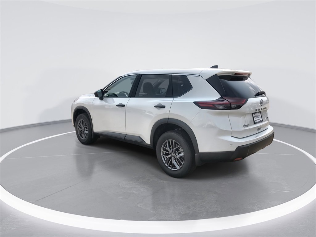New 2026 Nissan Rogue S image 6